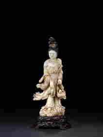 Standing Shoushan Statue of Guanyin with a Basket (1 of 9)