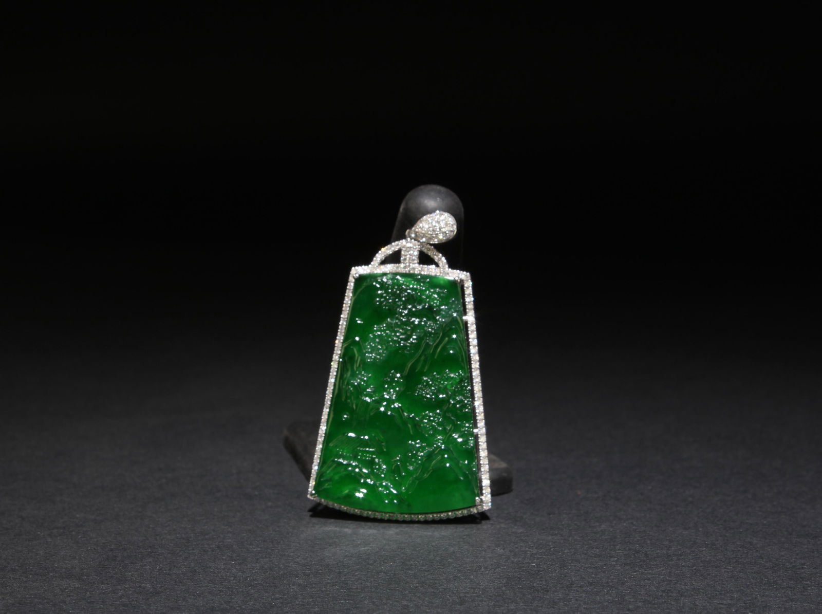 A Natural Jadeite Jade with Loose Diamond Pendant (1 of 4)