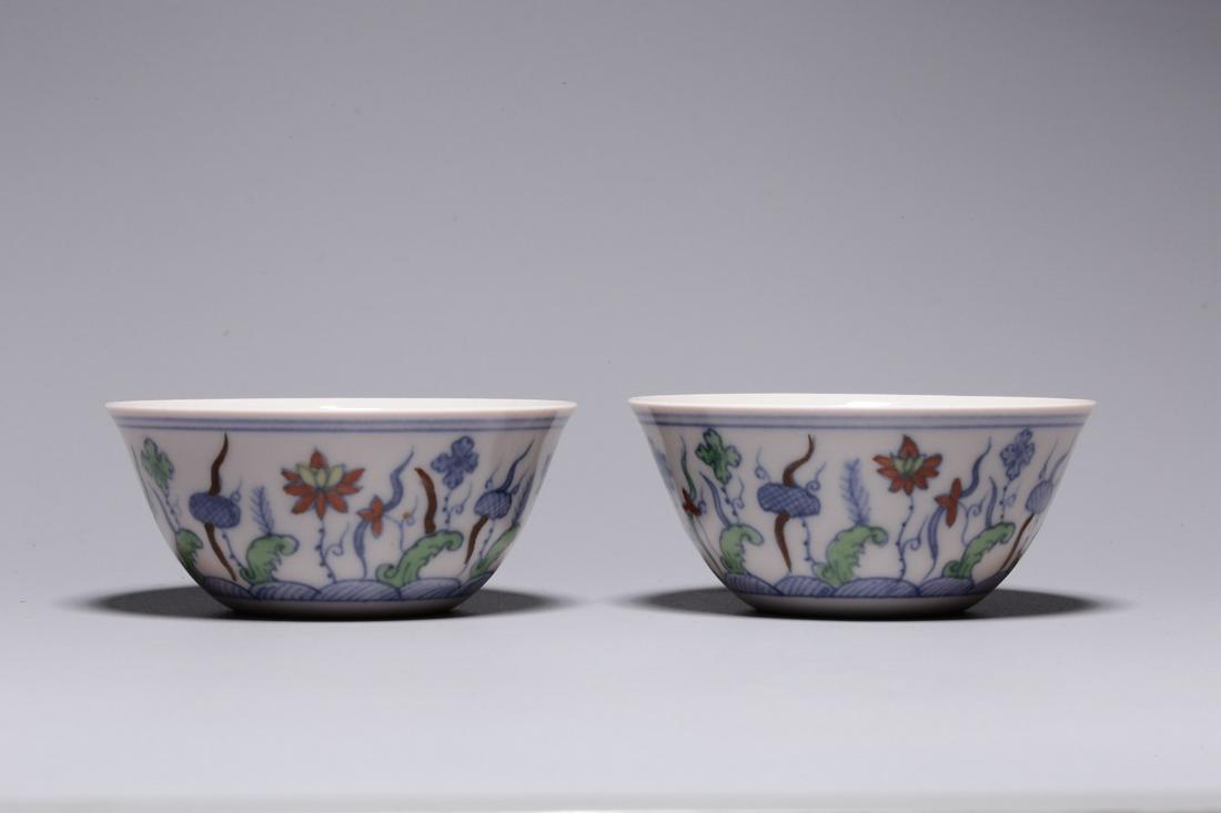 A Pair Doucai Glaze Bowls (1 of 7)