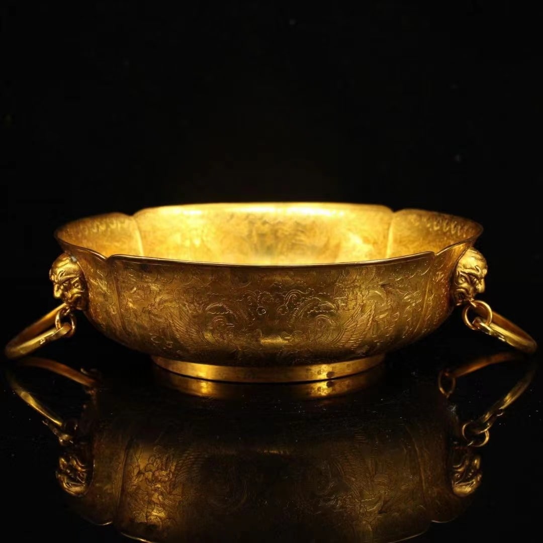 A Gilt Bronze Basin (1 of 8)