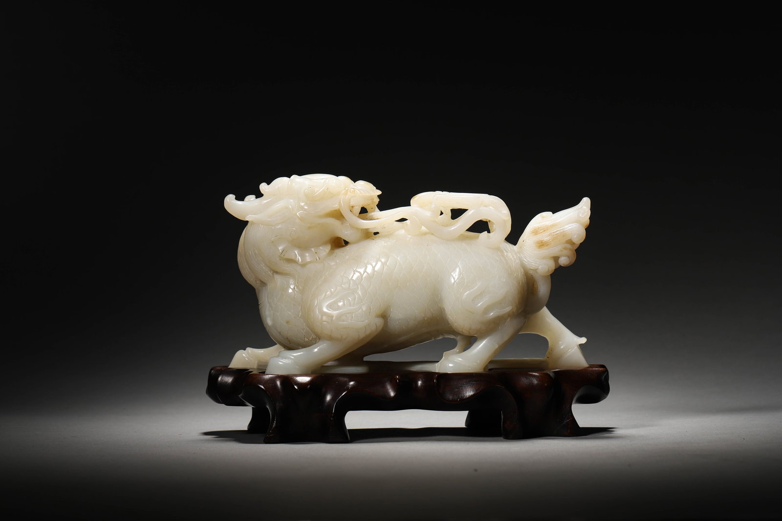 A Jade Kylin (1 of 9)