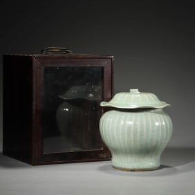 Celadon Glaze Lotus Jar with Cover