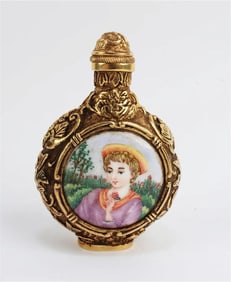 Chinese Gilt Bronze Enamel Snuff Bottle