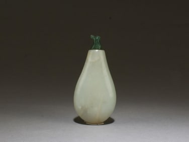 Chinese Jade Snuff Bottle