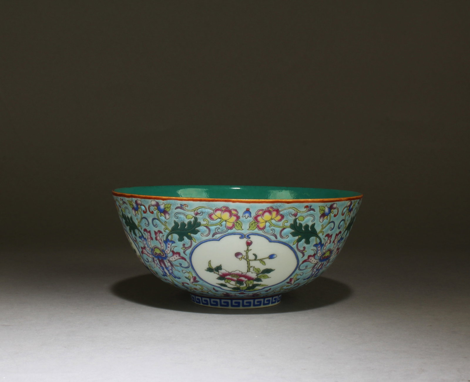 Chinese Porcelain Bowl: Chinese Porcelain Bowl. Mark at base. Diameter: 6"