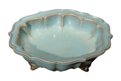 A Junyao Barbed-Rim Plate