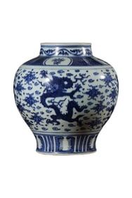 Blue and White Dragon Jar