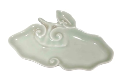 Celadon Glaze Ruyi-Shape Brush Dip