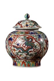 Wucai Glaze Dragon Ginger Jar and Cover