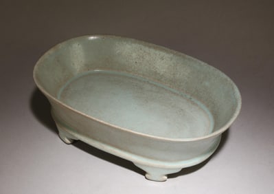 A Chinese Ruyao Brush Washer