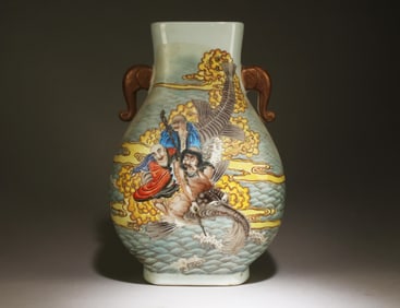 A Chinese Fencai Vase