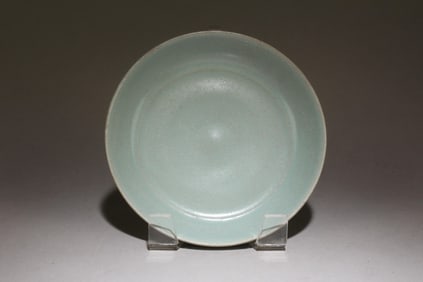 A Chinese Ruyao Plate