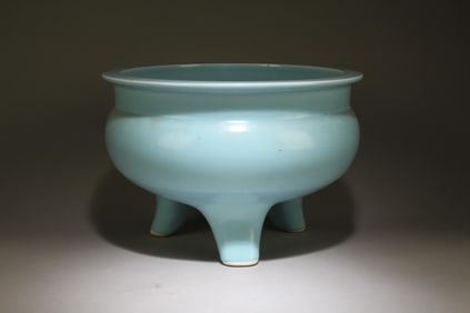Chinese Porcelain Tripod Censer