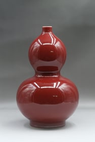 A Red-Glazed Gourd Vase