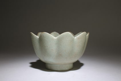 A Ruyao Lotus-Shaped Bowl
