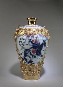 Chinese Porcelain Vase