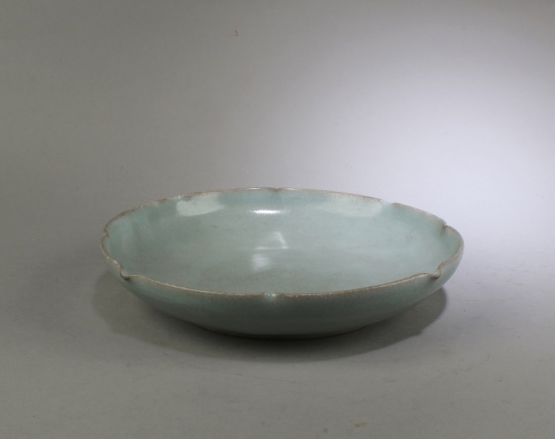 A Ruyao Ink Washer: A Ruyao Ink Washer. Diameter: 8"