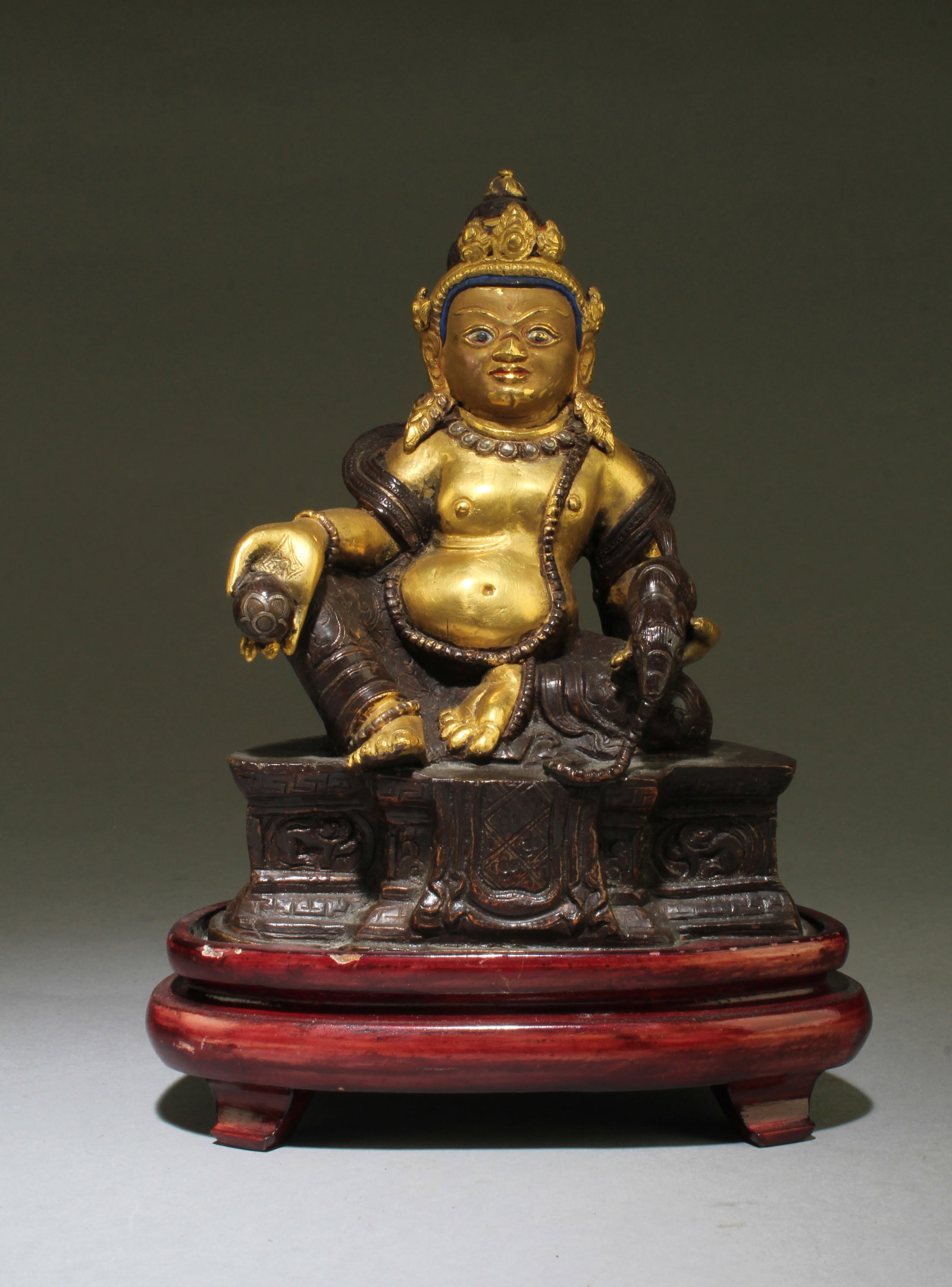 A Gilt Bronze Bodhisattva Statue: A Gilt Bronze Bodhisattva Statue. Height: 6"