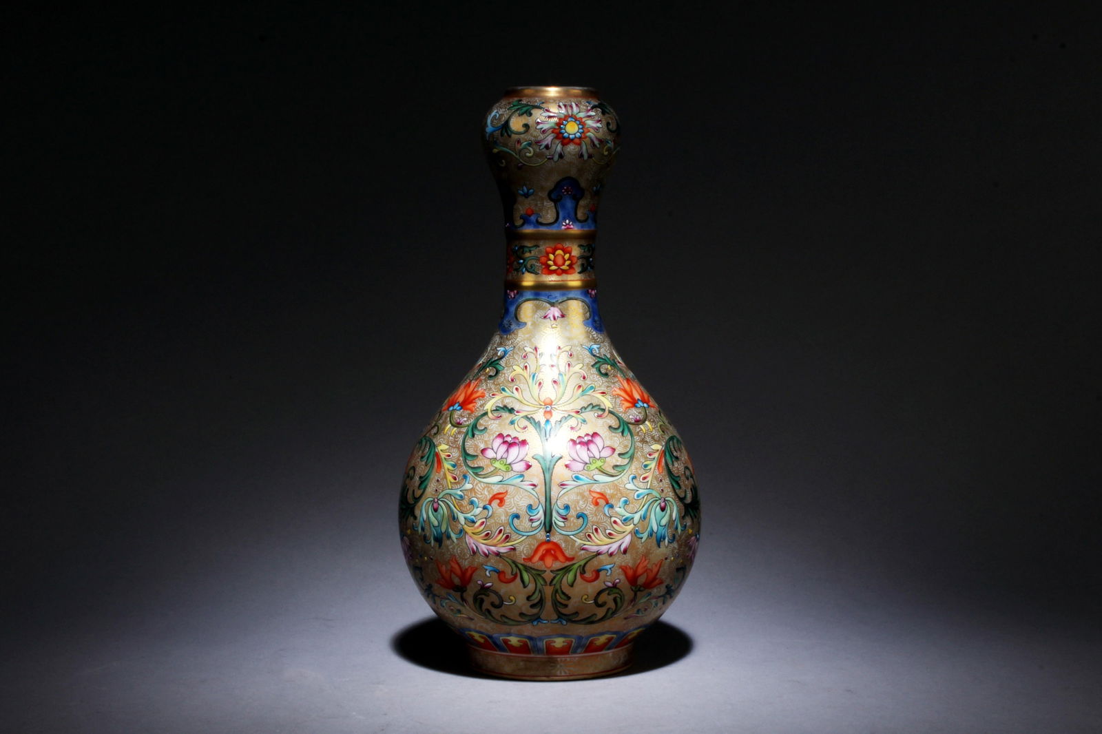A Fencai Vase (1 of 6)