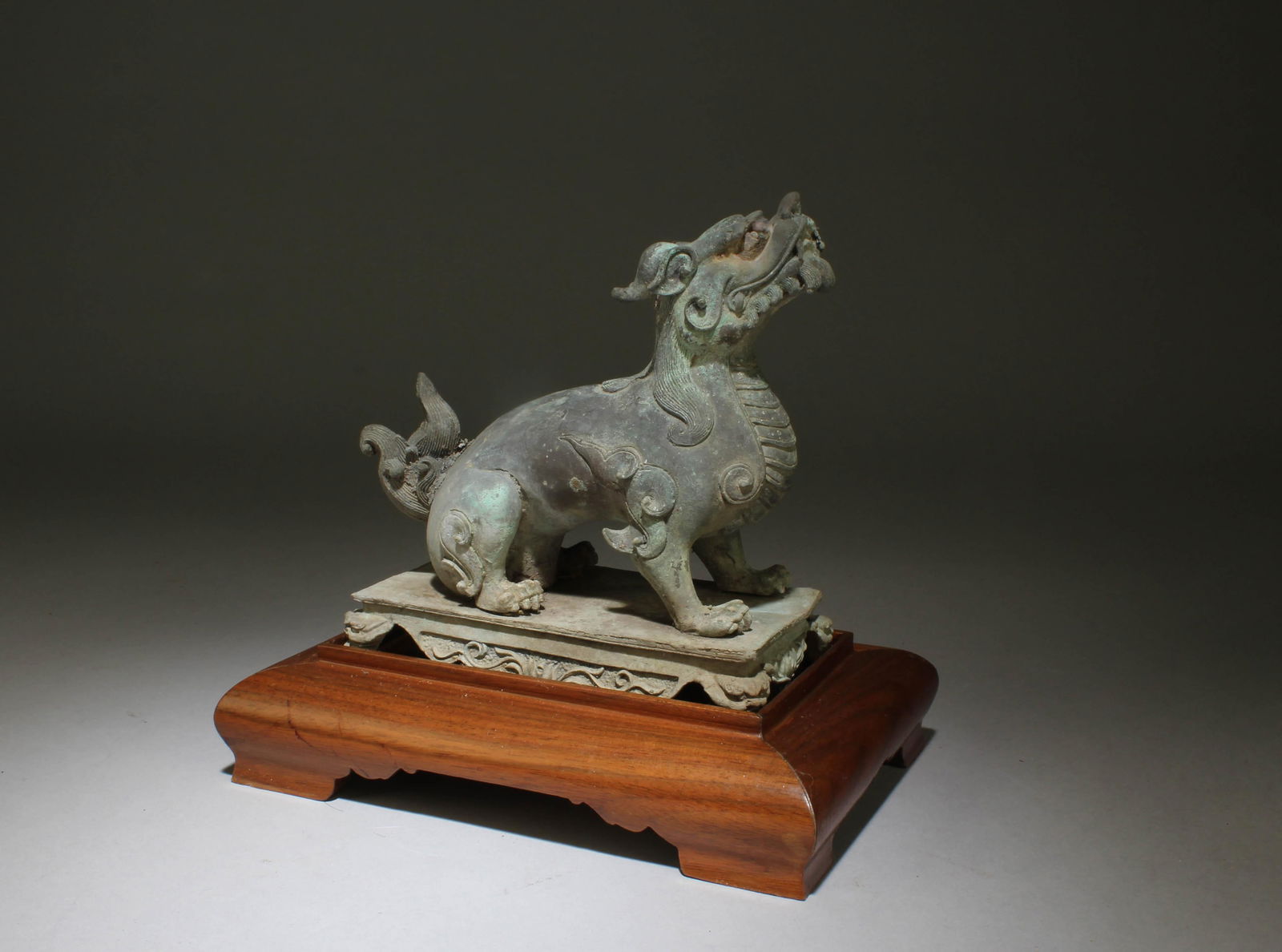 A Bronze Mythical Beast Statue (1 of 10)