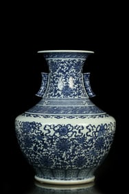 A Blue and White Large Vase