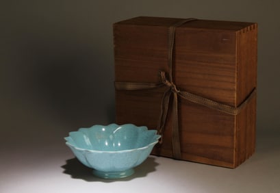 A Chinese Ruyao Lotus Shaped Bowl