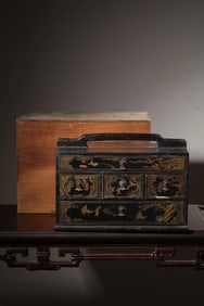 A Black Lacquered Table Screen