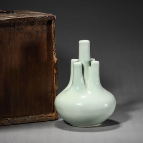 Celadon-Glazed Five-Spouts