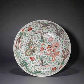 Wucai Glaze Dragon and Phoenix Plate