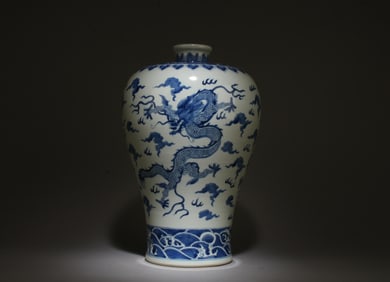 A Blue and White Dragon Meiping Vase