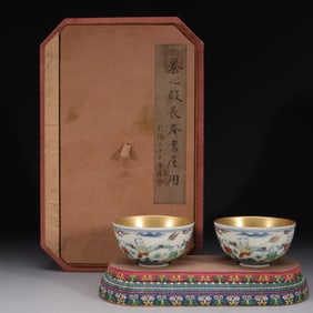 A Doucai Enamel Cup