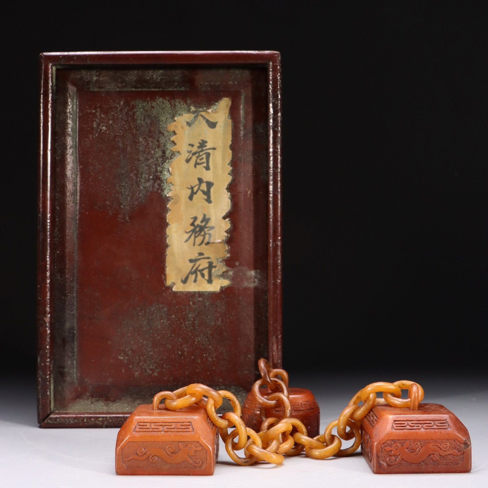 A Set Of Shoushan Stone Seals: A Set Of Shoushan Stone Seals. Dimensions: 1.38in x 1.57in x 1.57in; Weight: 0.62lbs