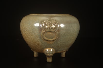 A Porcelain Incense Burner