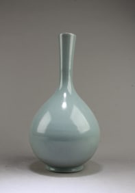 Chinese Ruyao Vase