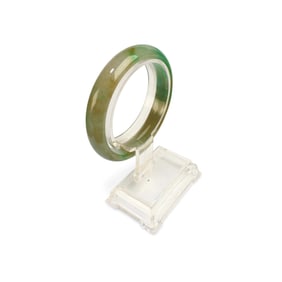 A Jadeite Jade Bangle