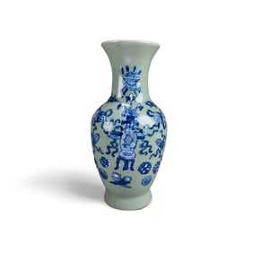 Chinese Porcelain Vase