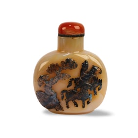 Chinese Agate Snuff Bottle