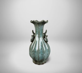 Chinese Geyao Vase