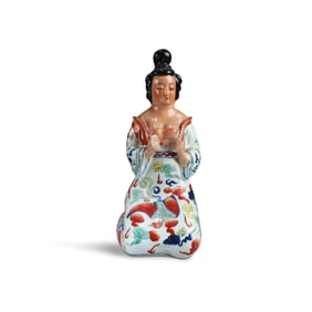 A Chinese Porcelain Statue