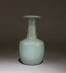 Chinese Porcelain Vase