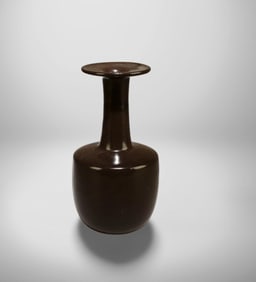A Black Vase