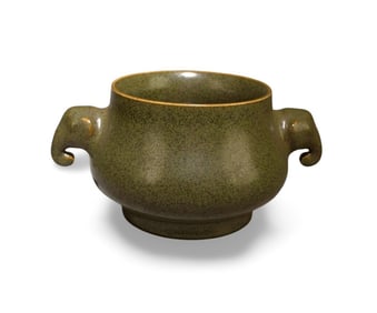 A Tea-Glazed Vase
