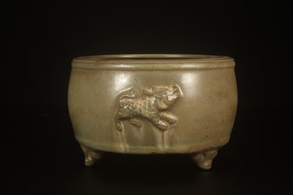 A Porcelain Incense Burner