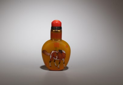 Chinese Peking Glass Snuff Bottle