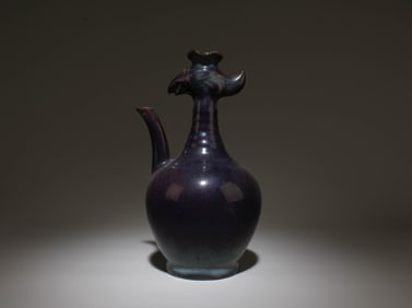 A Junyao Wine Pot