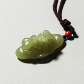 Yellow Jade Two-Frog Pendant