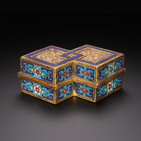 A Gilt Bronze Cloisonné Enamel Double-Lidded Box