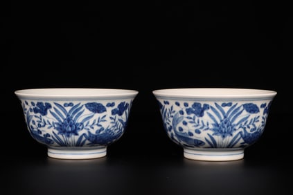 A Pair of Blue and White Cups