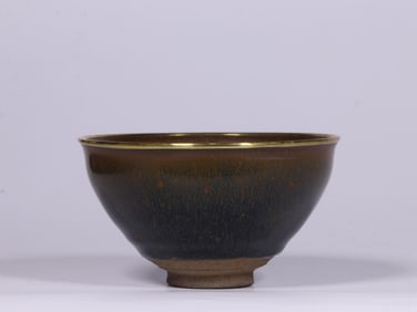 A Jian Ware Hare’s Fur Glazed Tea Bowl with Gilded Rim