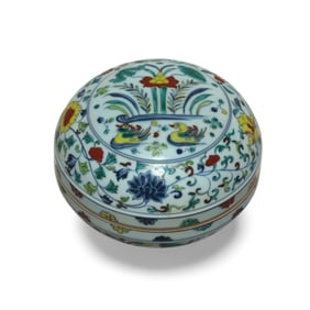 A Doucai Container with Lid